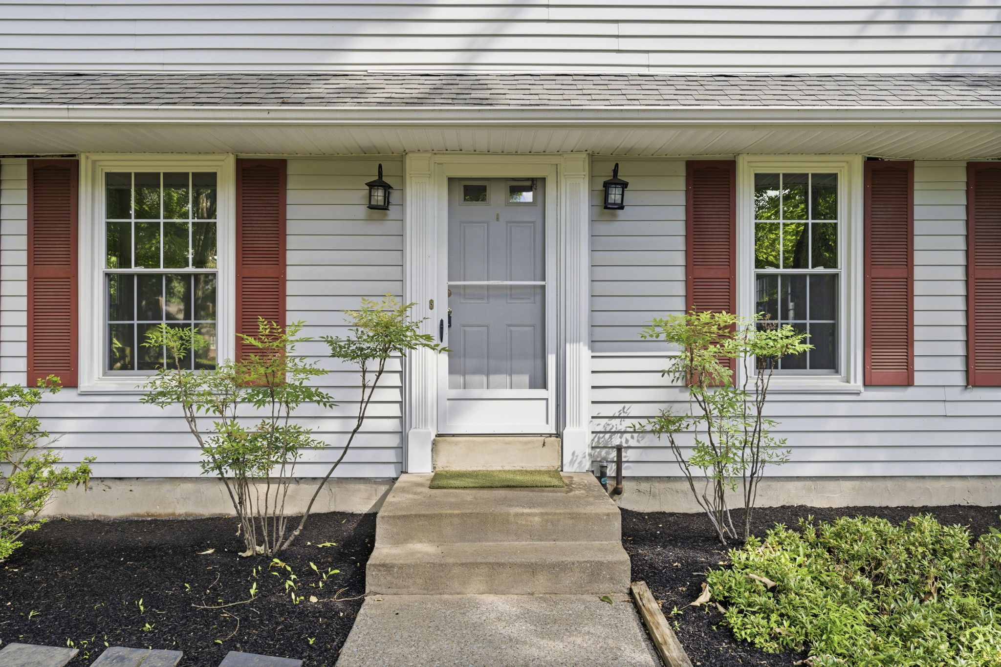 Front Exteriors (7)