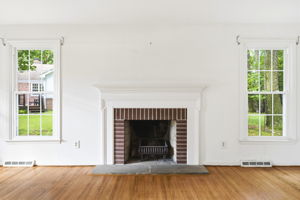 Interiors (3)