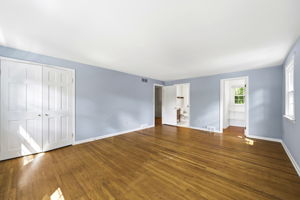 Interiors (41)