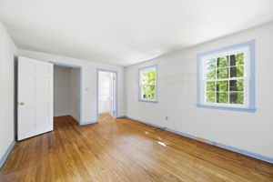 Interiors (49)