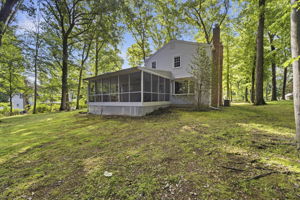 Rear Exteriors (3)