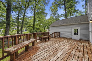 Rear Exteriors (8)