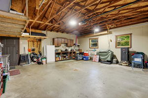  Photo 35