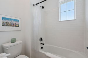  Photo 35