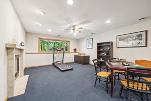 Photo 46