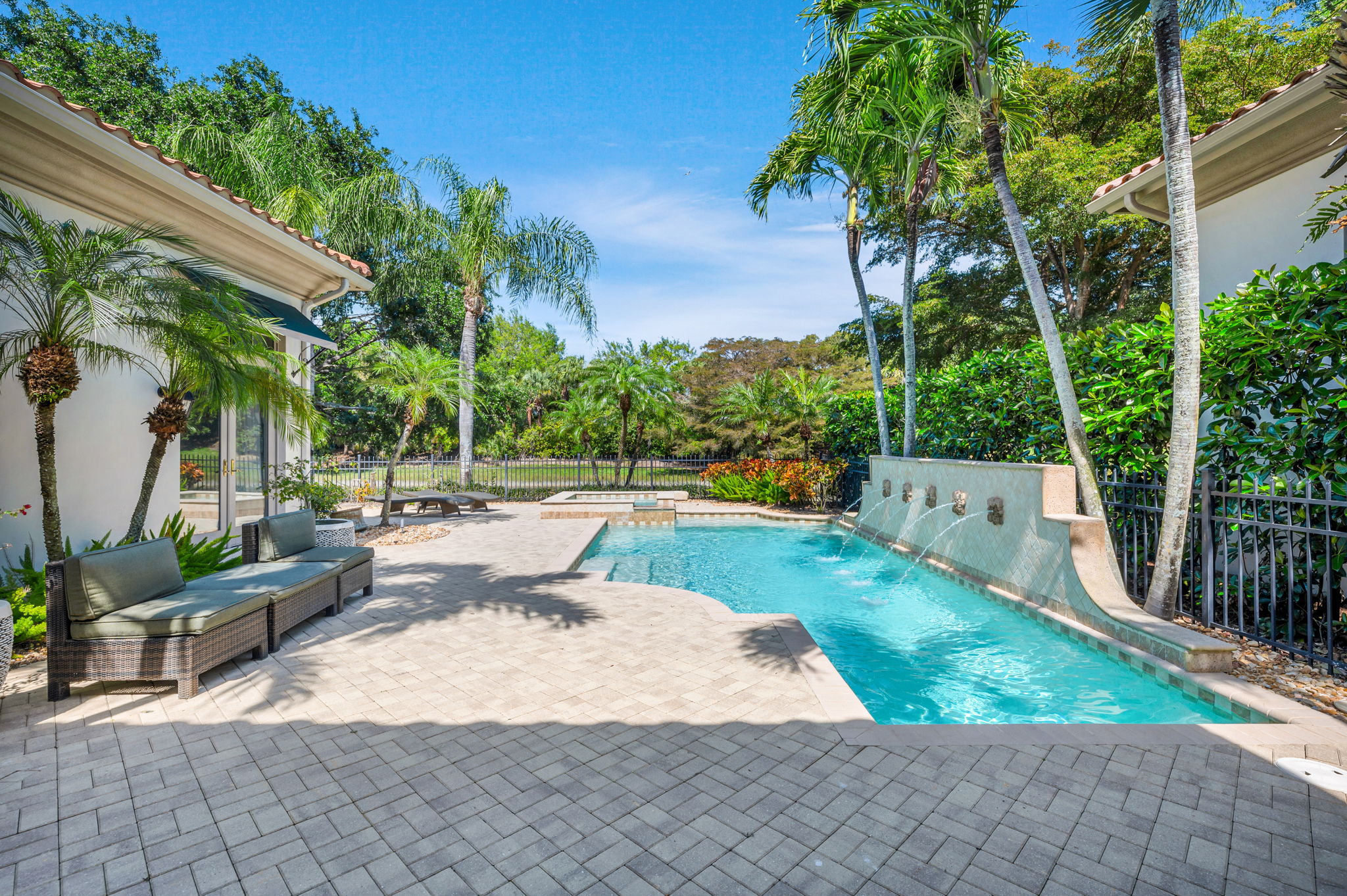 Patio - Pool