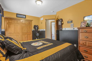  Photo 48