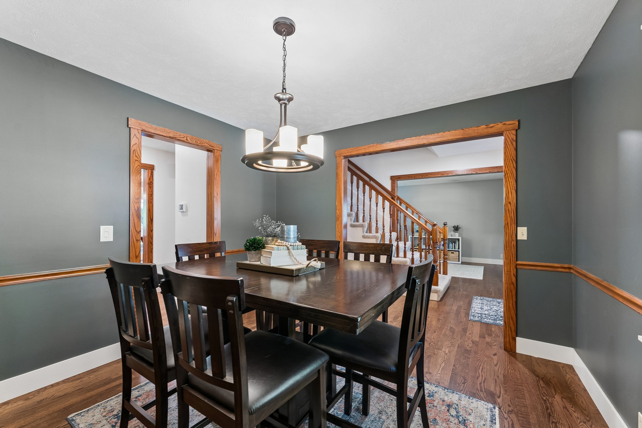 9066 - 15661 Lamp St_012.jpg