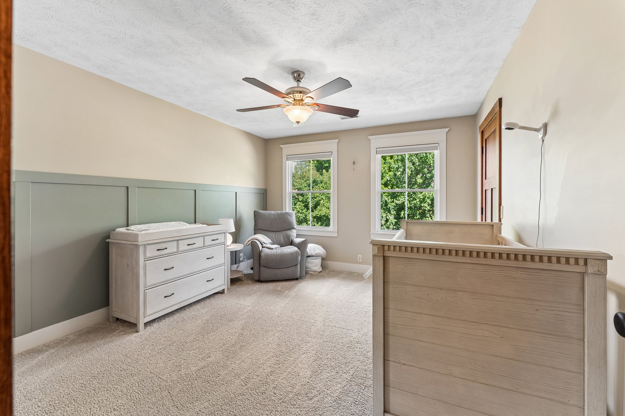 9066 - 15661 Lamp St_022.jpg