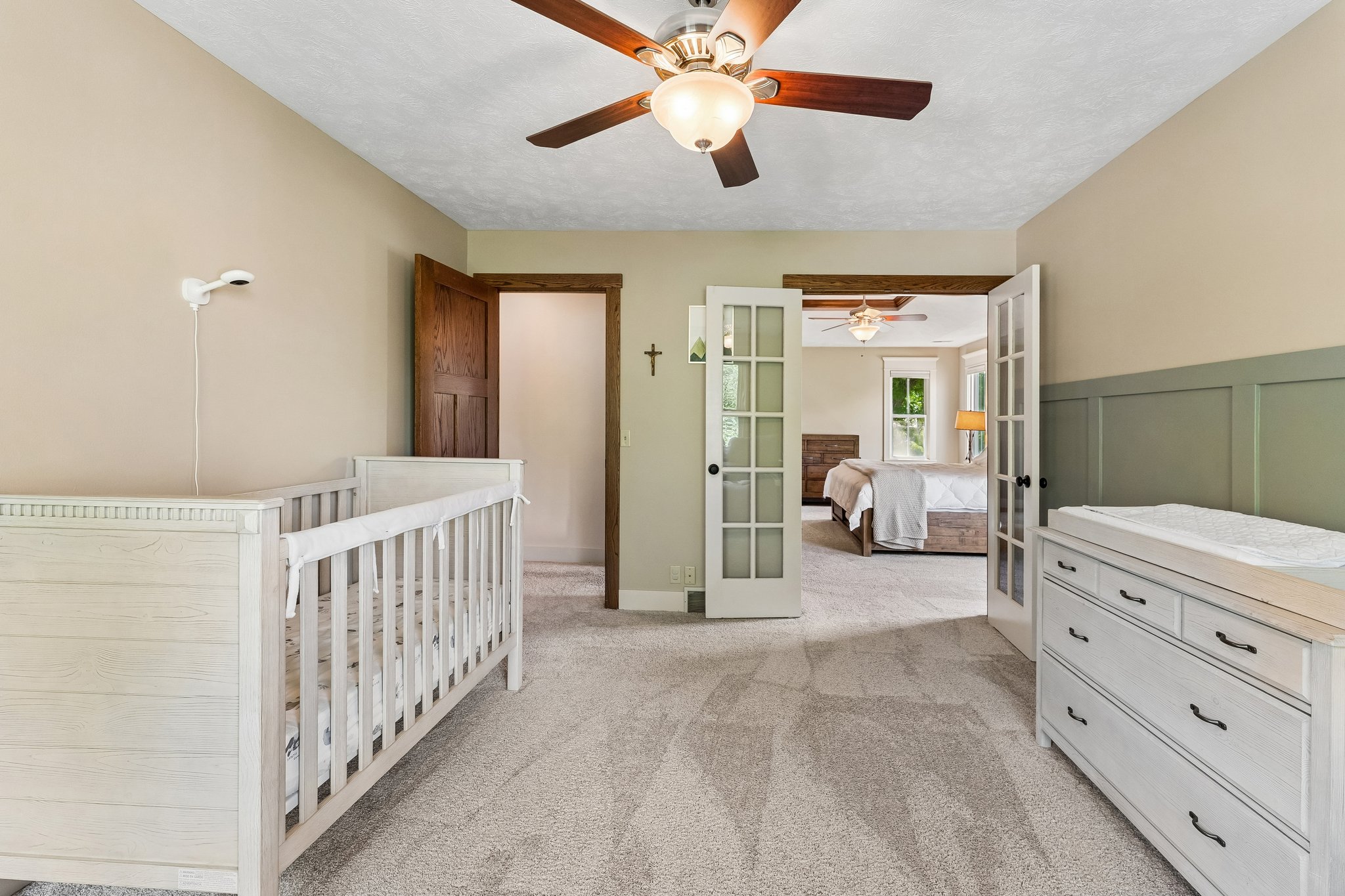 9066 - 15661 Lamp St_023.jpg
