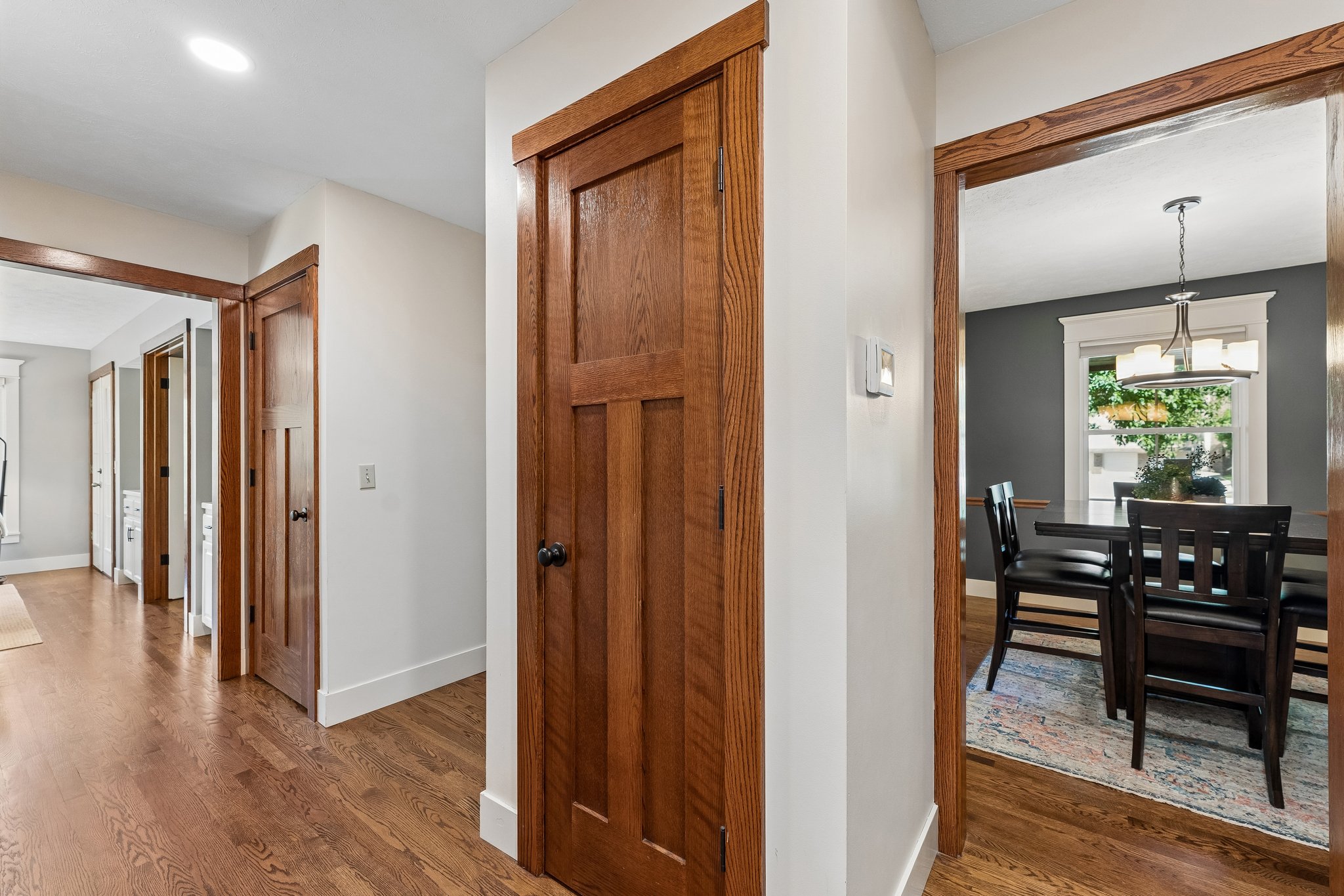 9066 - 15661 Lamp St_029.jpg