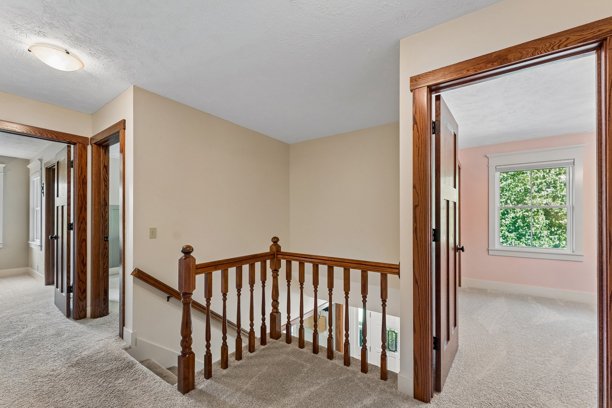 9066 - 15661 Lamp St_041.jpg