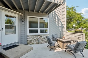W Brook Dr-S1408-045.jpg