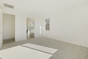  Photo 51