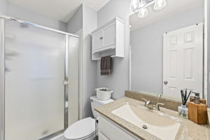  Photo 45
