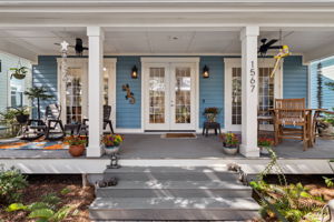 Front Entry Detail