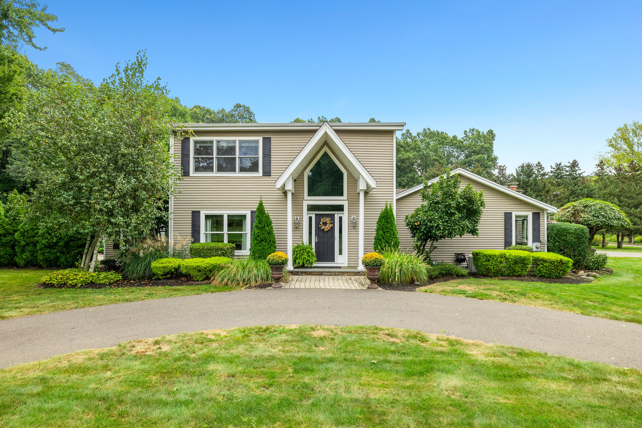 1567 Orchard Rd, Berlin, CT 06037 Alpha Photography