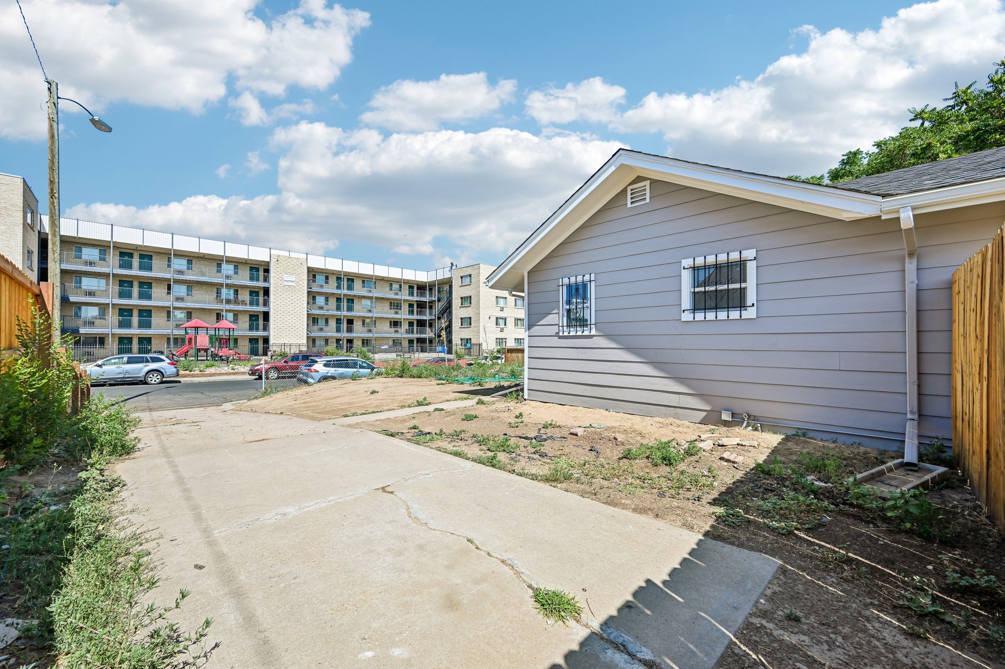 Beeler St-S2207-007.jpg
