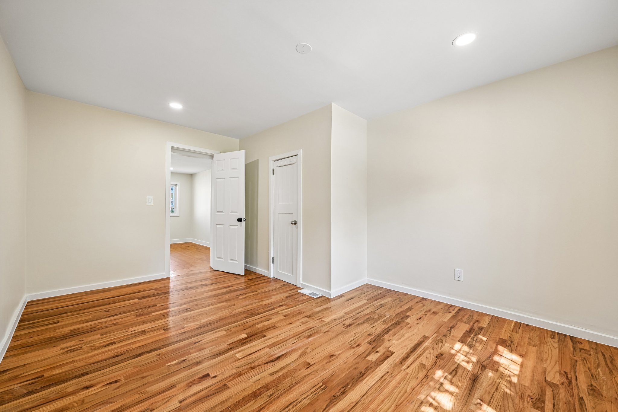 Beeler St-S2207-027.jpg