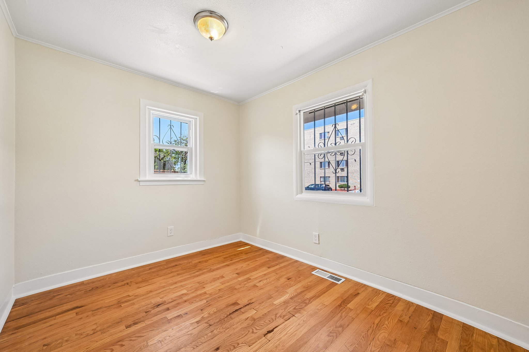 Beeler St-S2207-029.jpg