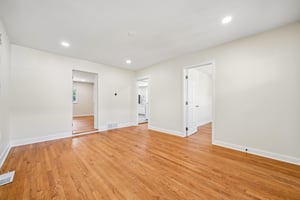 Beeler St-S2207-014.jpg