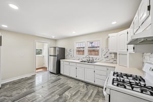 Beeler St-S2207-020.jpg