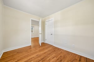 Beeler St-S2207-030.jpg