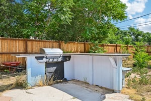 Beeler St-S2207-040.jpg