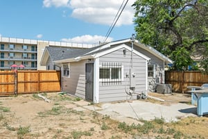 Beeler St-S2207-043.jpg