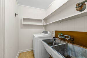  Photo 48