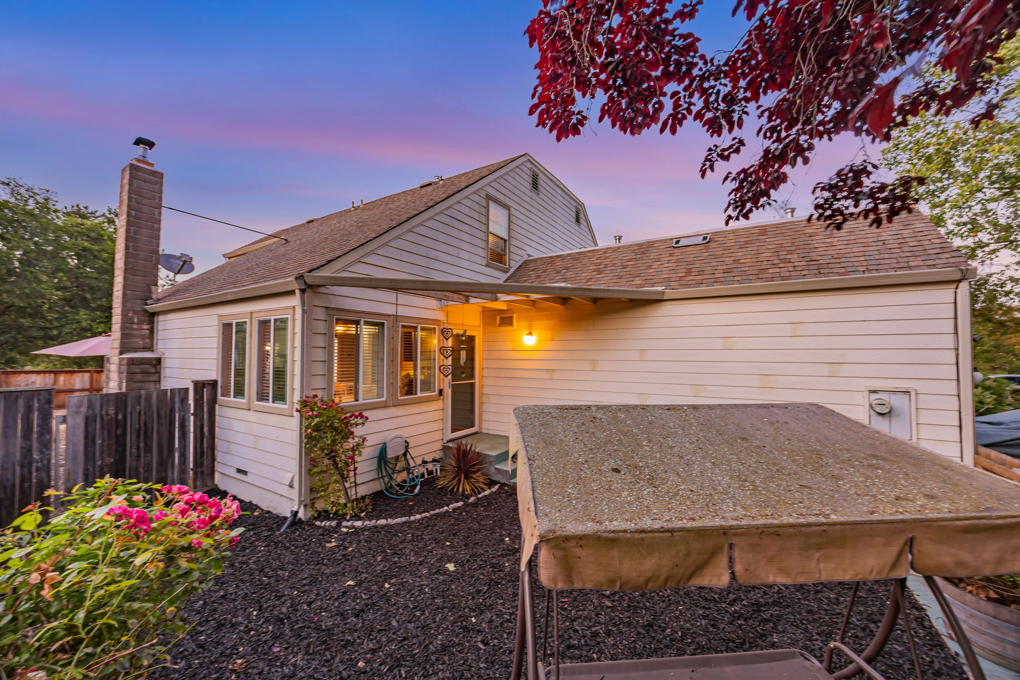 003_TWILIGHT_ 1569 Yardley