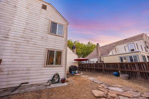 015_TWILIGHT_ 1569 Yardley