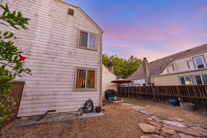 024_TWILIGHT_ 1569 Yardley