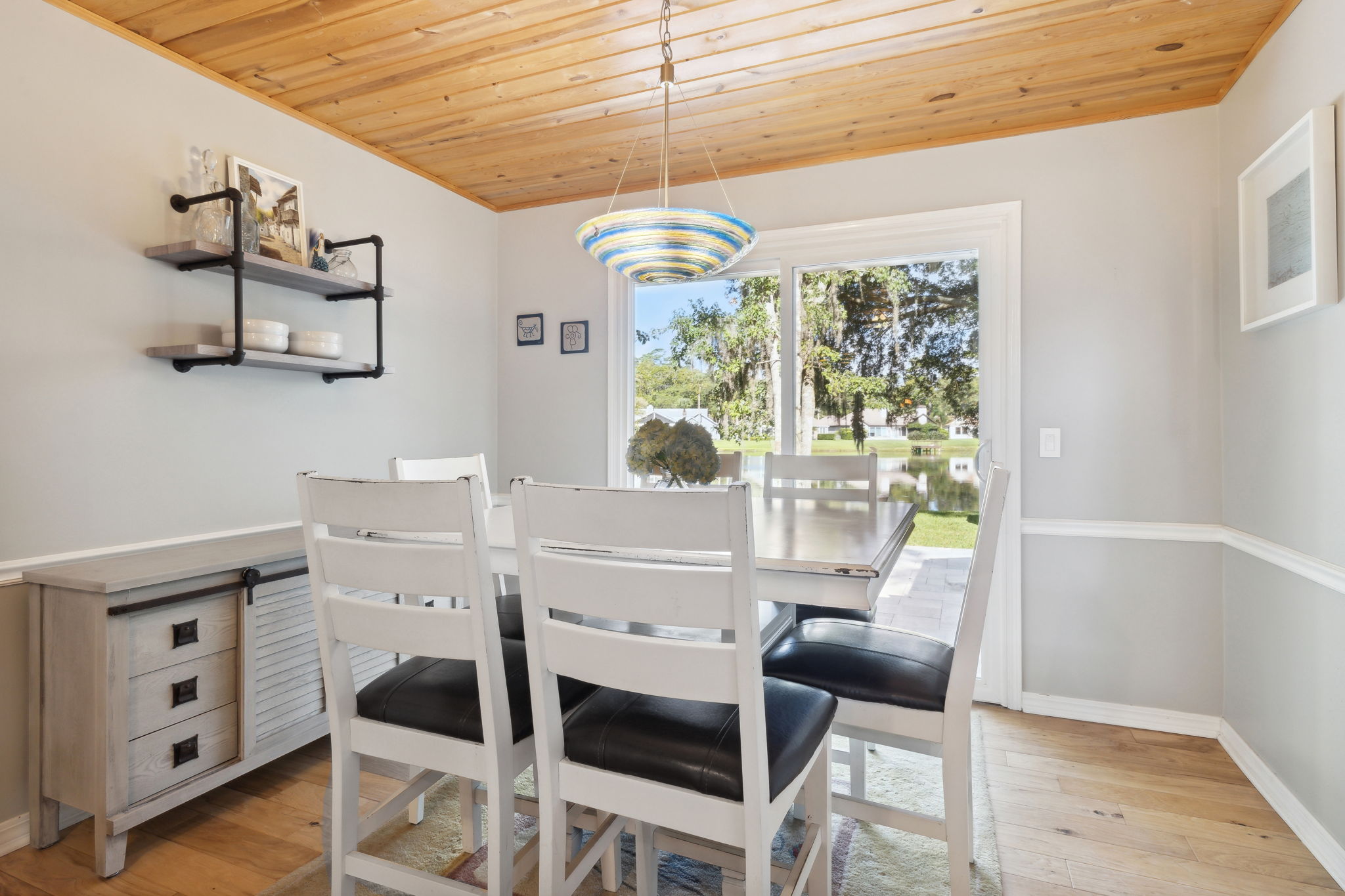 Breakfast Nook