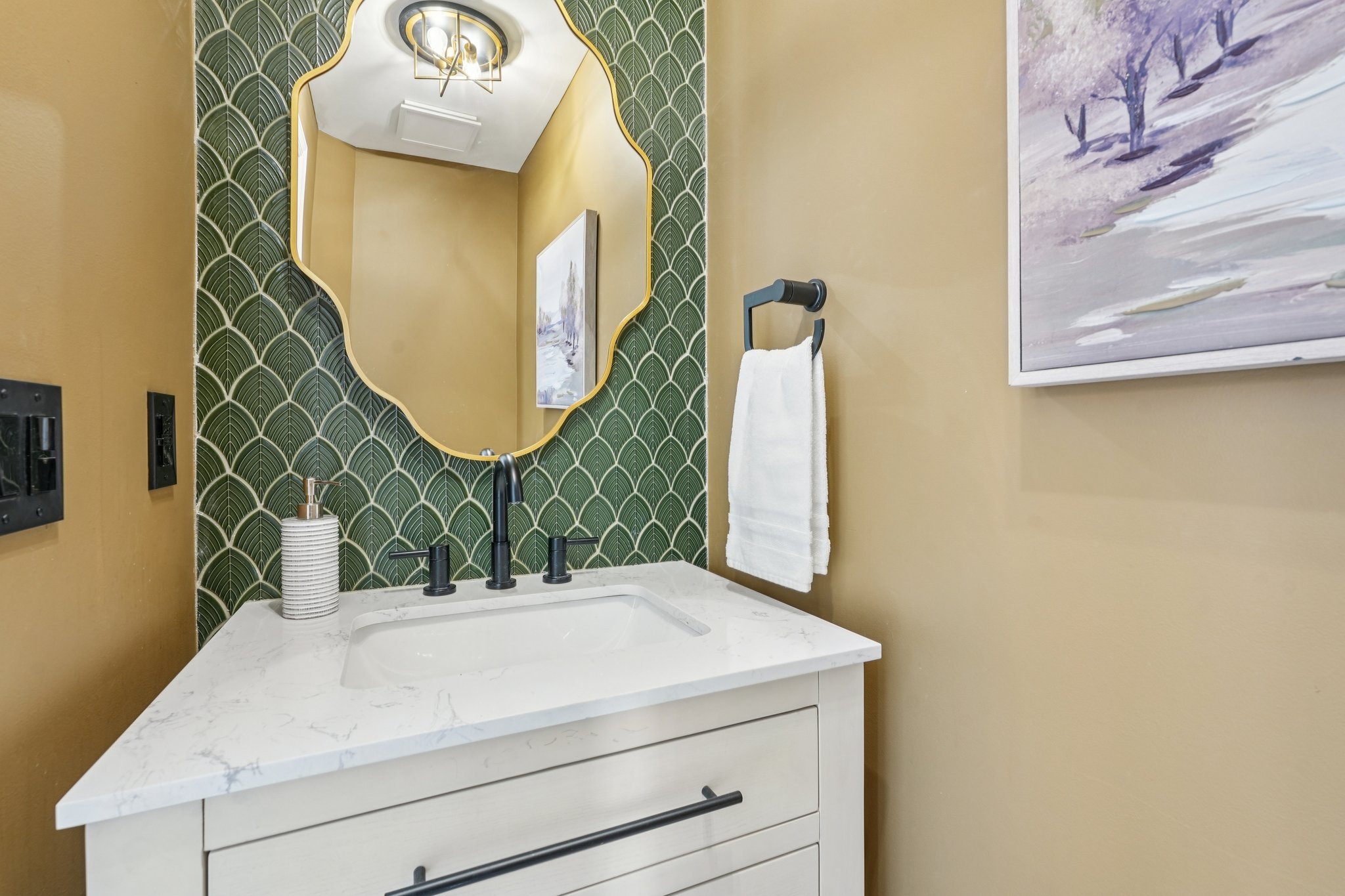 Clarken Dr-S3001-029.jpg