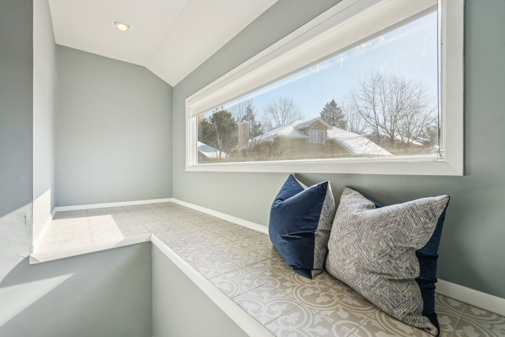 Clarken Dr-S3001-032.jpg