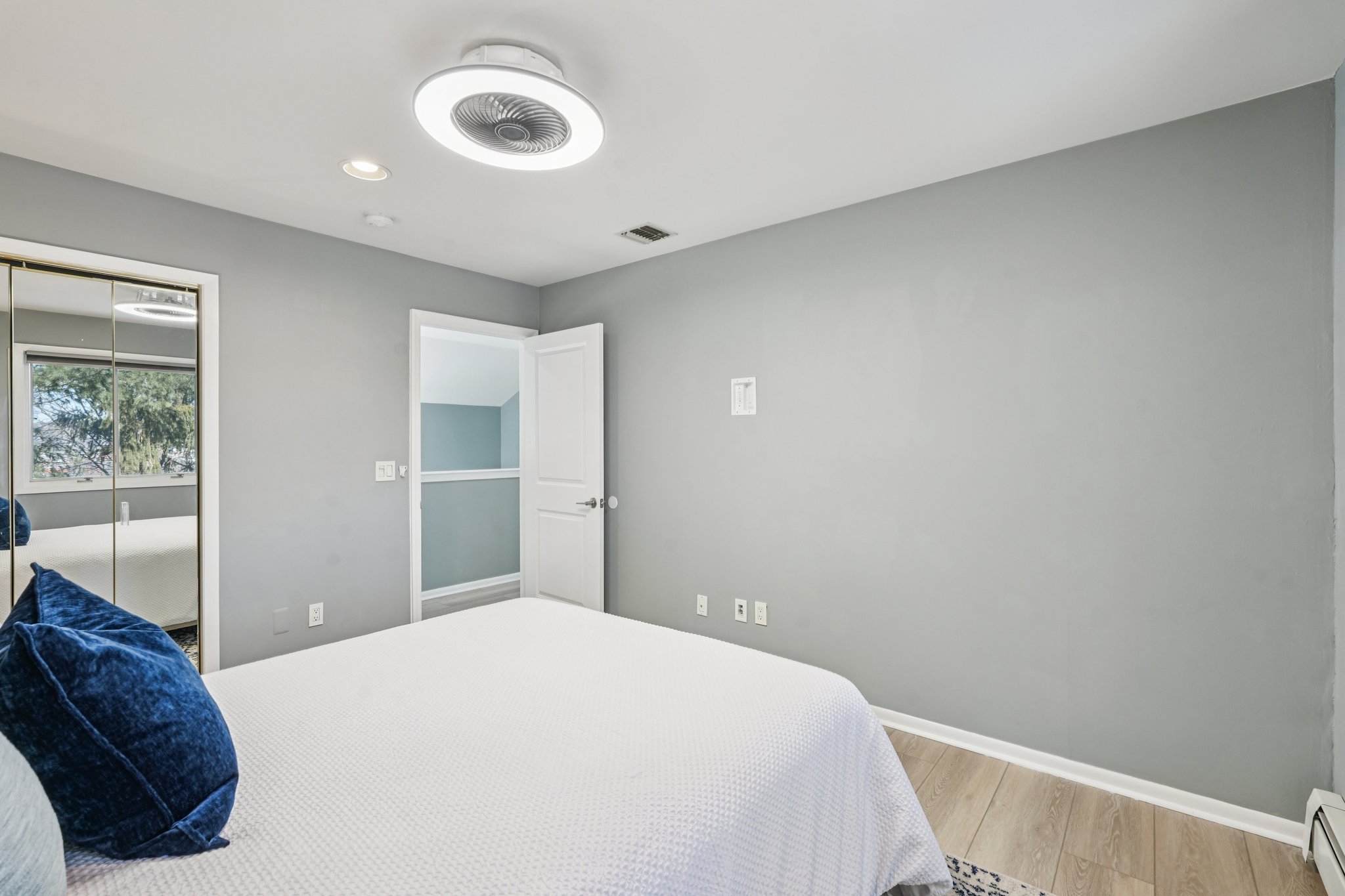 Clarken Dr-S3001-035.jpg