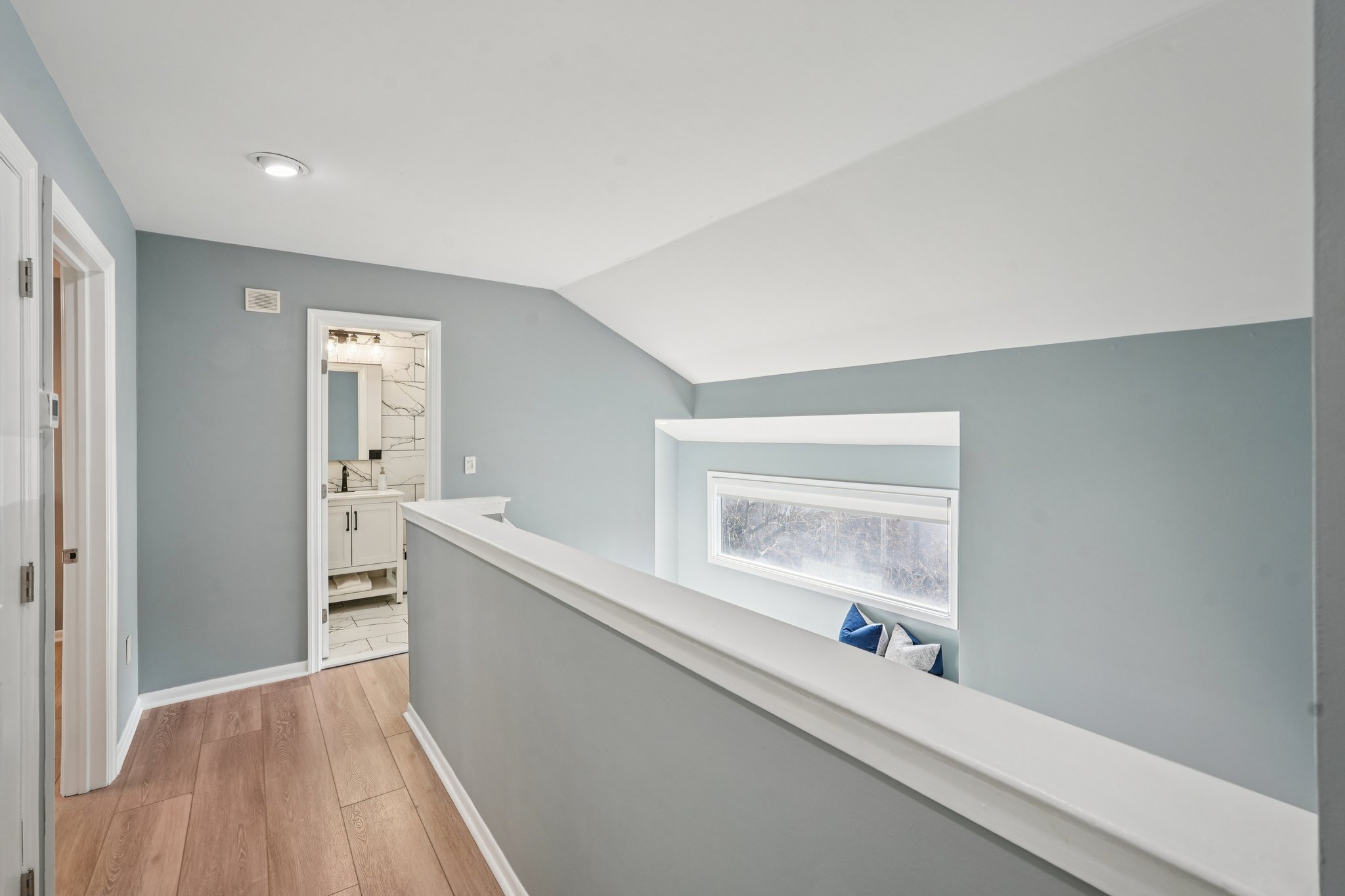 Clarken Dr-S3001-037.jpg