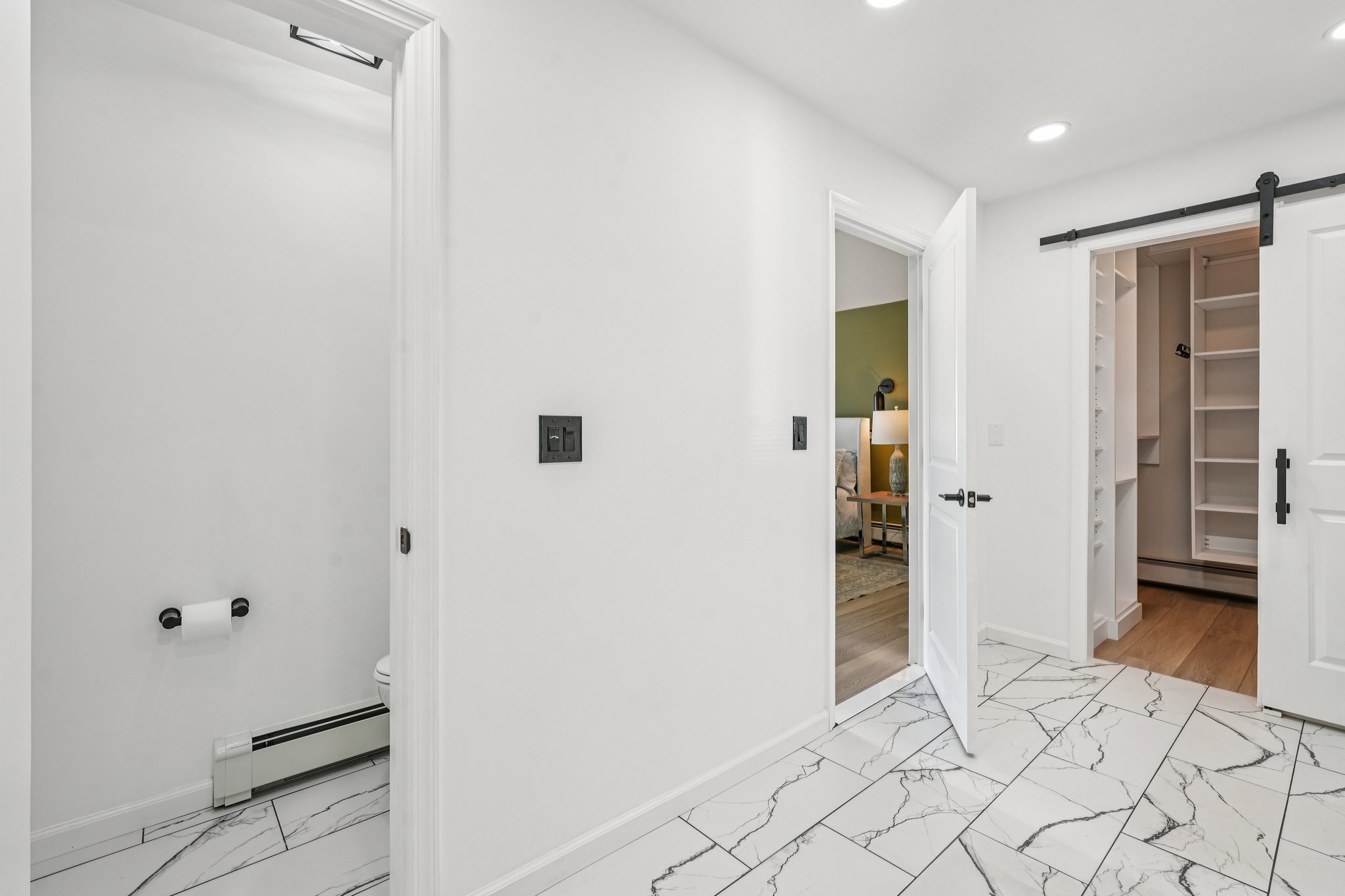 Clarken Dr-S3001-046.jpg