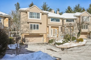 Clarken Dr-S3001-002.jpg