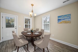 DSC09404_print virtually staged.jpeg