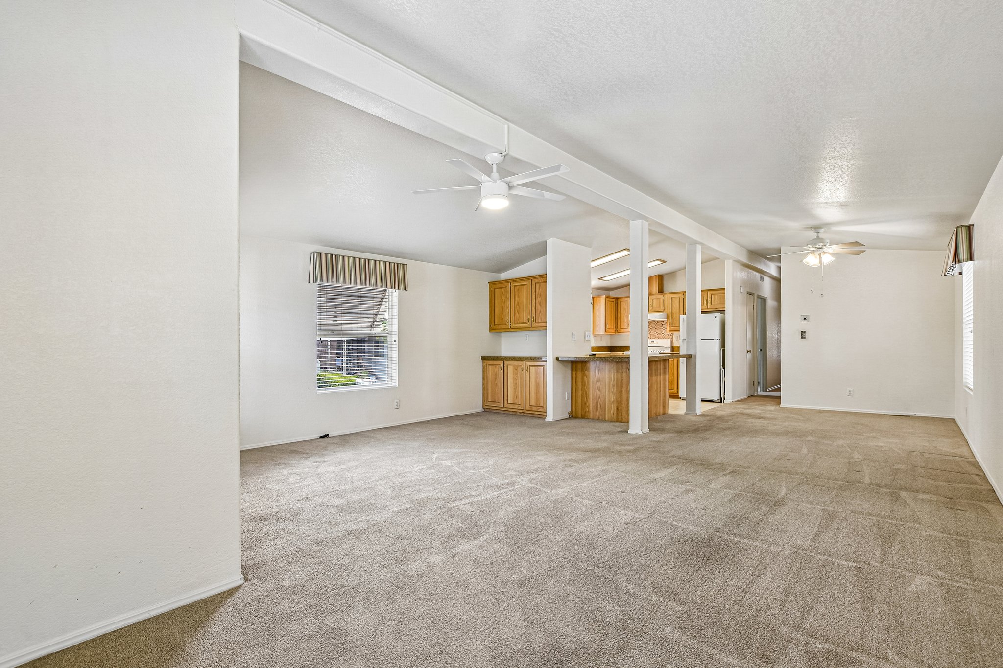 Danielle Way-S2904-005.jpg