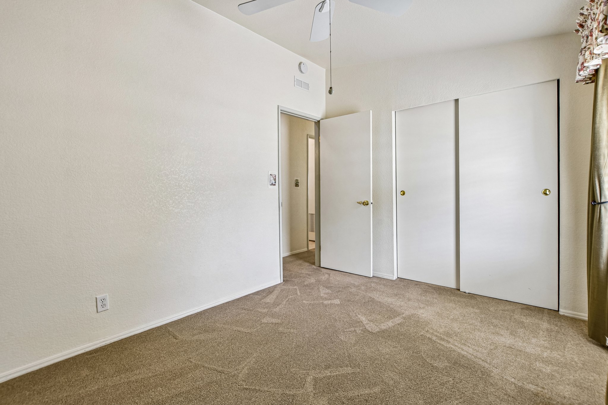 Danielle Way-S2904-013.jpg