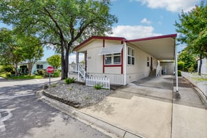 Danielle Way-S2904-001.jpg