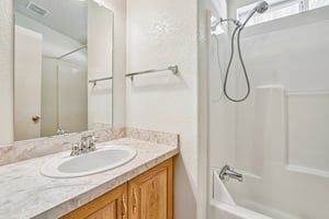 Danielle Way-S2904-014.jpg