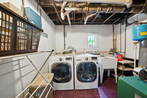  Photo 49