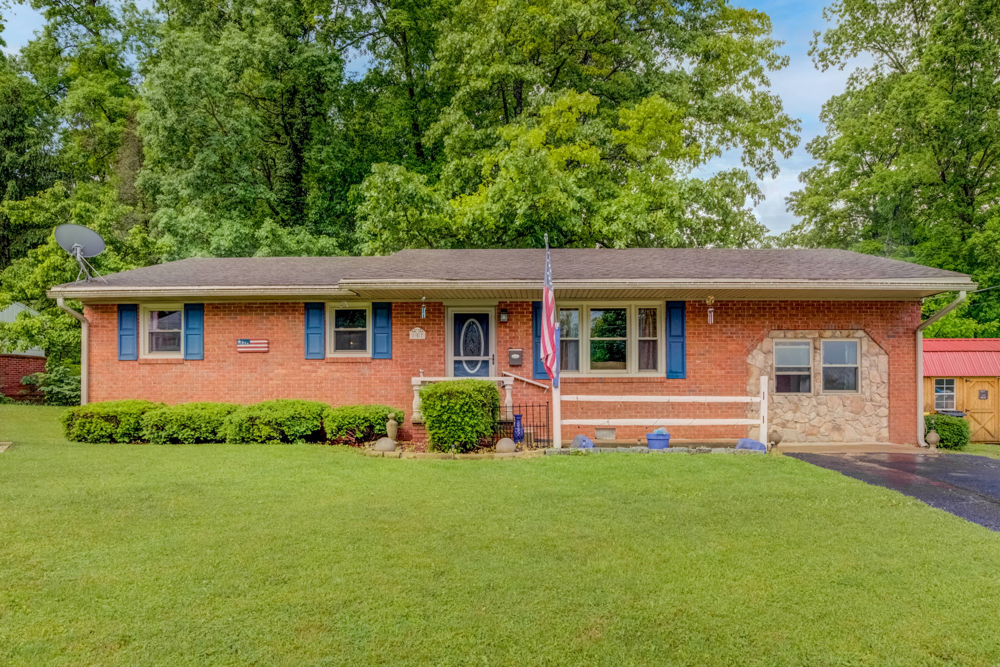 157 Greystone Dr, Hillsboro, OH 45133 ArchiPix