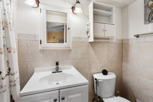  Photo 32