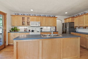  Photo 15