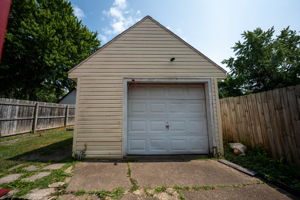  Photo 46